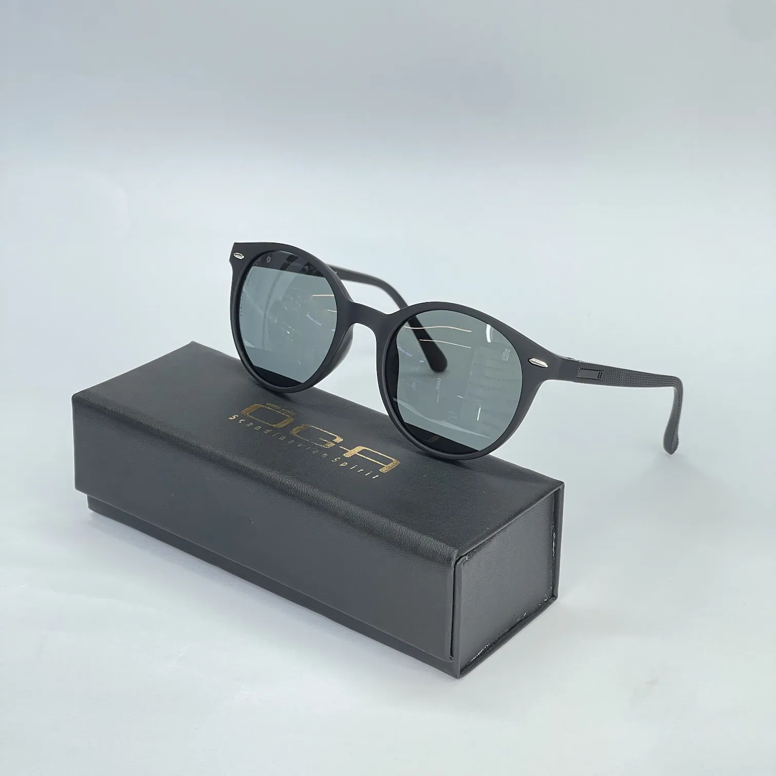 oga-7914-sport-sunglasses-00 عینک آفتابی اوگا مدل 7914