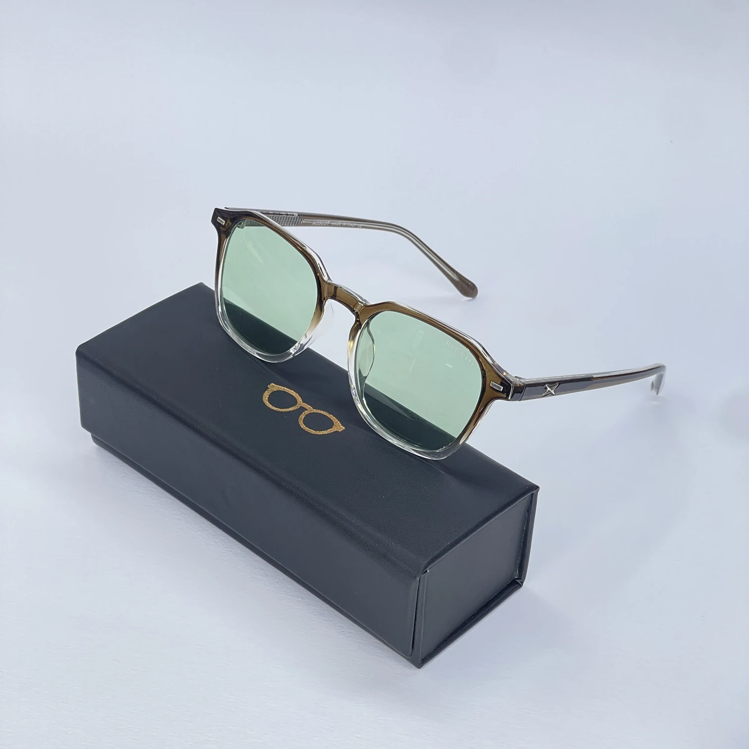 moscot-tr28057-sport-sunglasses-00 خرید عینک آفتابی موسکات کد TR28057